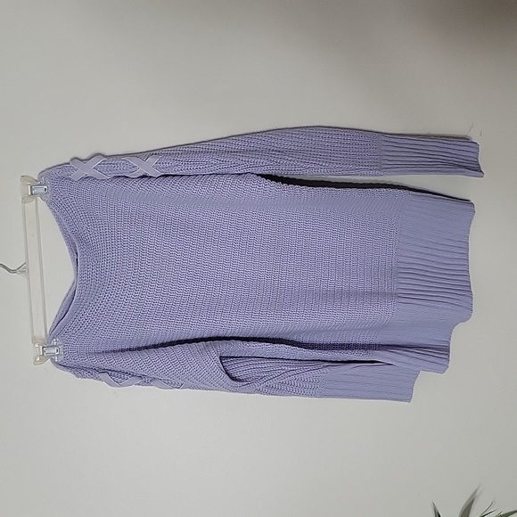 Rue21 Sweaters - Rue 21 on/off shoulder Long sleeve sweater